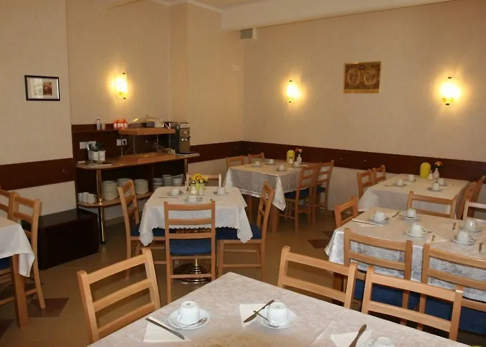 Hotel Terminus 3*